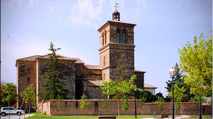 Taxi de Puente de la Reina a Uterga